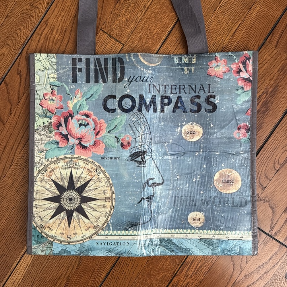 2 | Jennifer Parker Designs Plastic Bottle Tote Bags - Picture 7 of 9